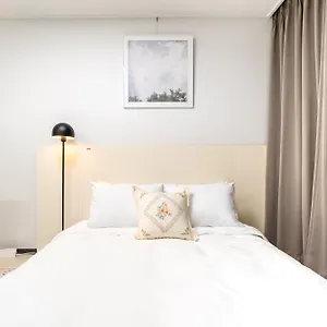Urbanstay Cityhall Appartement Busan